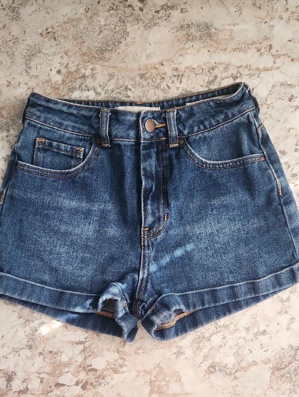 Bullhead Denim Co. Women's Mom Shorts 23 00 Blue Medium Wash High Rise Cuffed